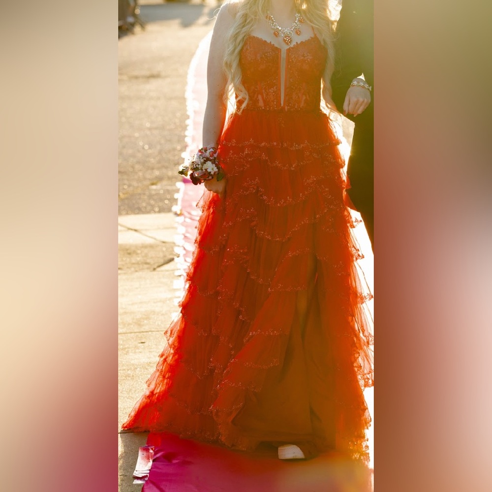 Red Sherri Hill 56193 dress💋❤️